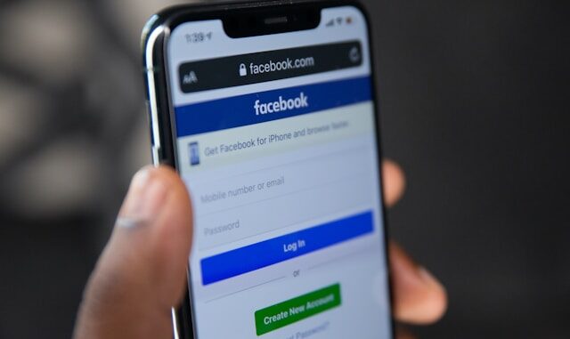 How to Make Money With Facebook Subscription