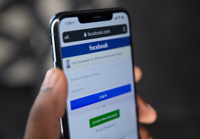 Money With Facebook Subscription